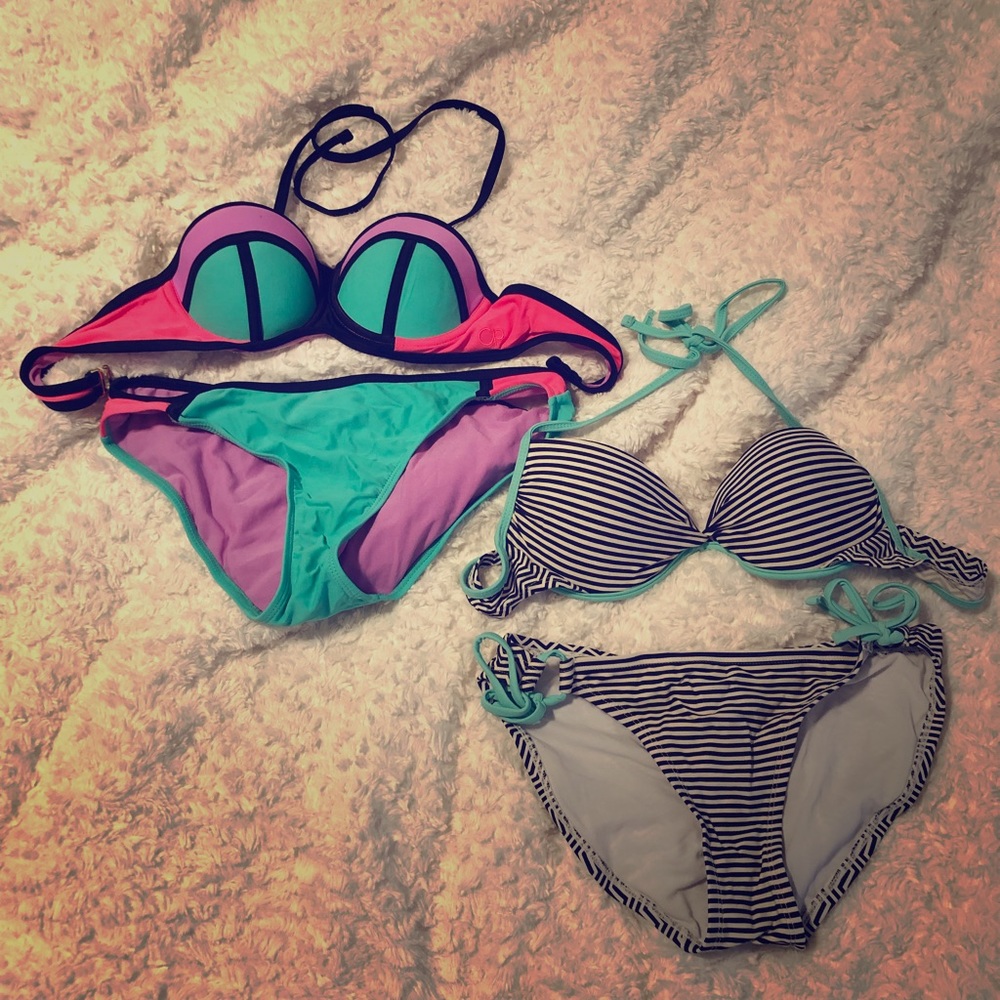Women’s bathing suits